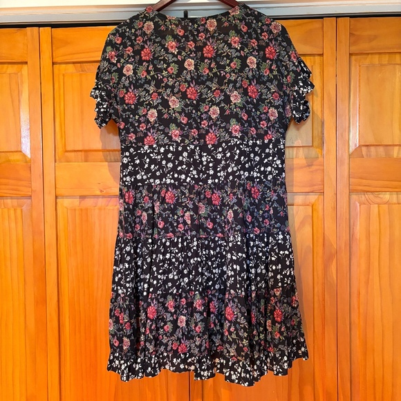 Angie Floral Babydoll Swing Dress in Size Small, White, Black, Red, Pink, India - Picture 2 of 7